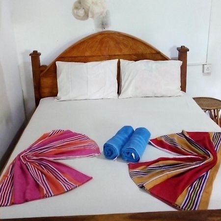Bandula Home Stay シギリヤ エクステリア 写真
