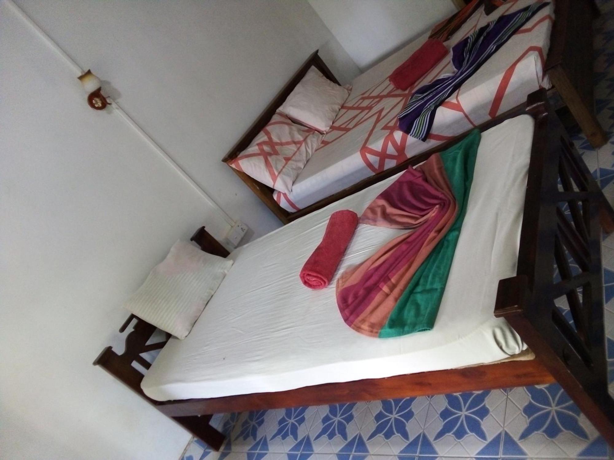 Bandula Home Stay シギリヤ エクステリア 写真