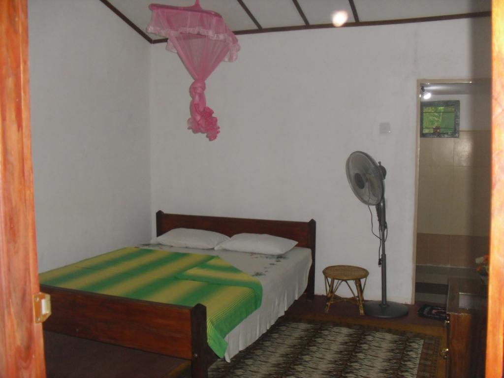 Bandula Home Stay シギリヤ エクステリア 写真